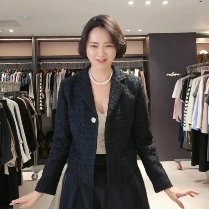 [BUNJANG] Le ClarA One-Button Black Tweed Jacket / 리클라라 원버튼 블랙 트위드
