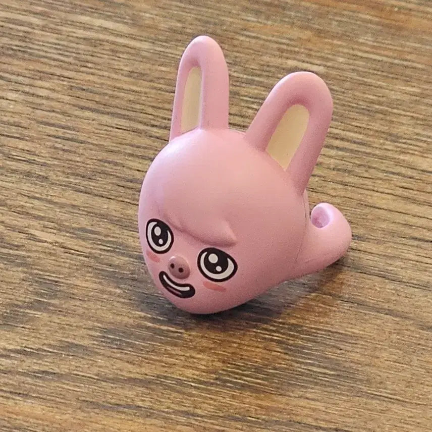 [BUNJANG] Stray Kids SKZOO Seungmin Piggy Gacha Ring / 스트레이키즈 스키주 스키즈 SKZOO 돼끼 가챠 반지