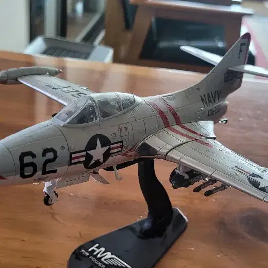 [BUNJANG] Hobby Master F9F Panther Diecast Model / 하비마스터 1/48 F9F 팬서
