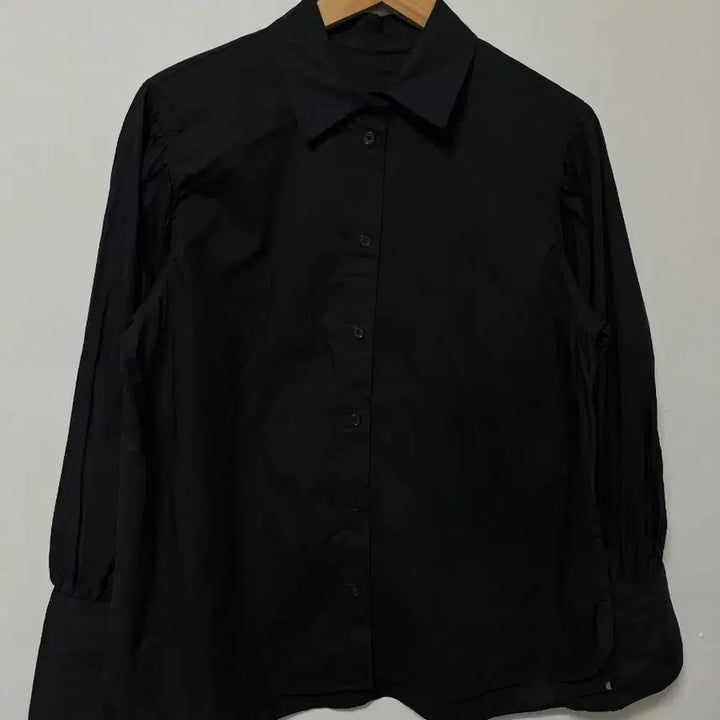 [BUNJANG] MILLA DE PARIS Balloon Fit Shirt / 66-77 MILLA DE PARIS 소매 벌룬 루즈핏 셔츠 정품