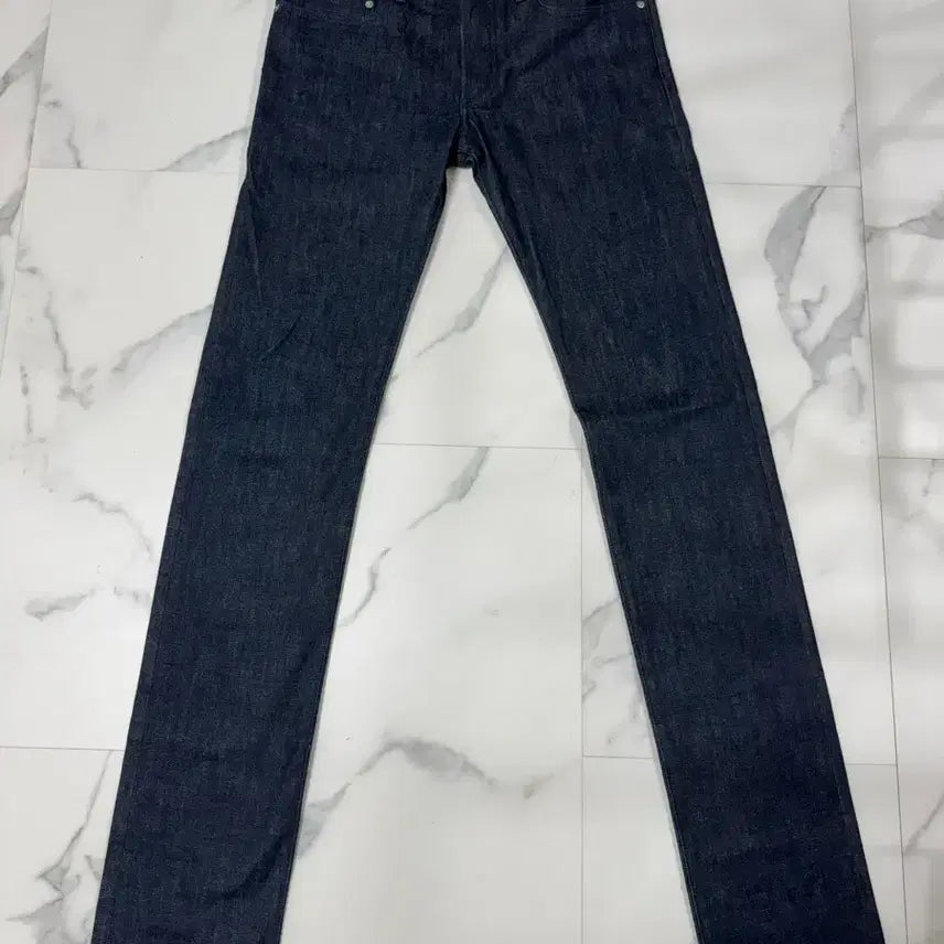 [BUNJANG] Dior Homme Black Indigo Raw Denim Jeans / 디올옴므 흑청 인디고 데님