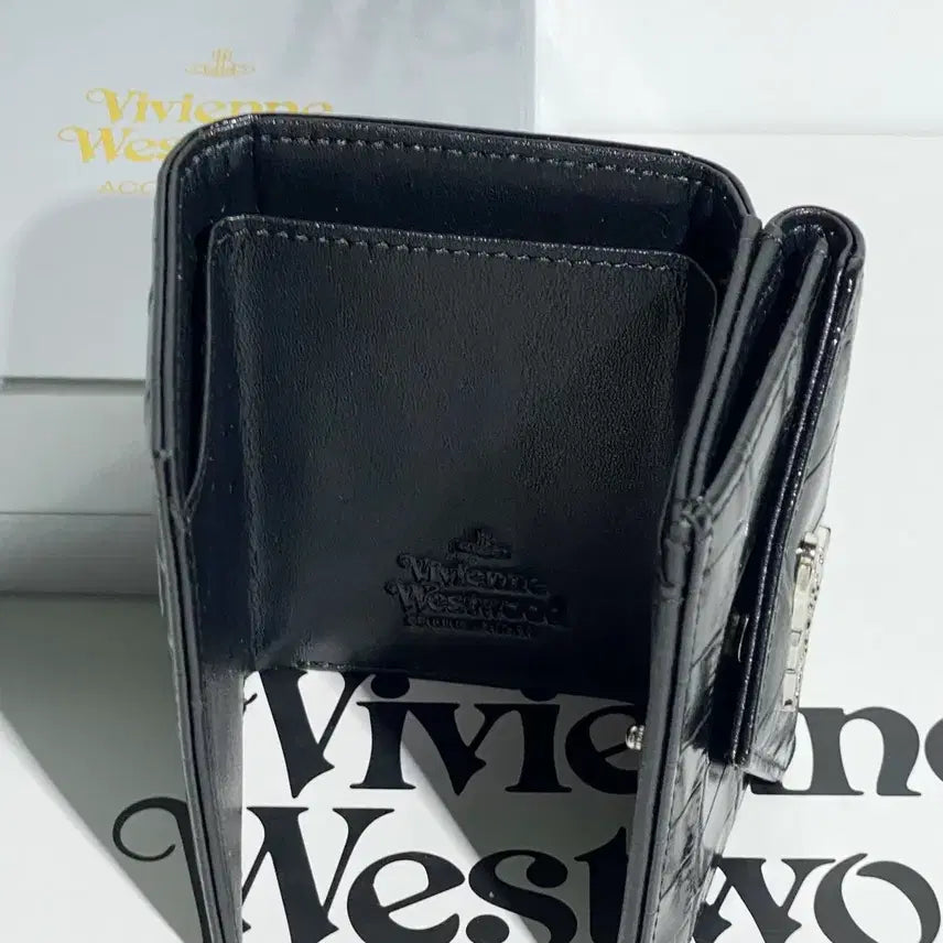 [BUNJANG] Vivienne Westwood Crocodile Leather Wallet / 비비안웨스트우드 지갑 블랙  악어가죽  은장