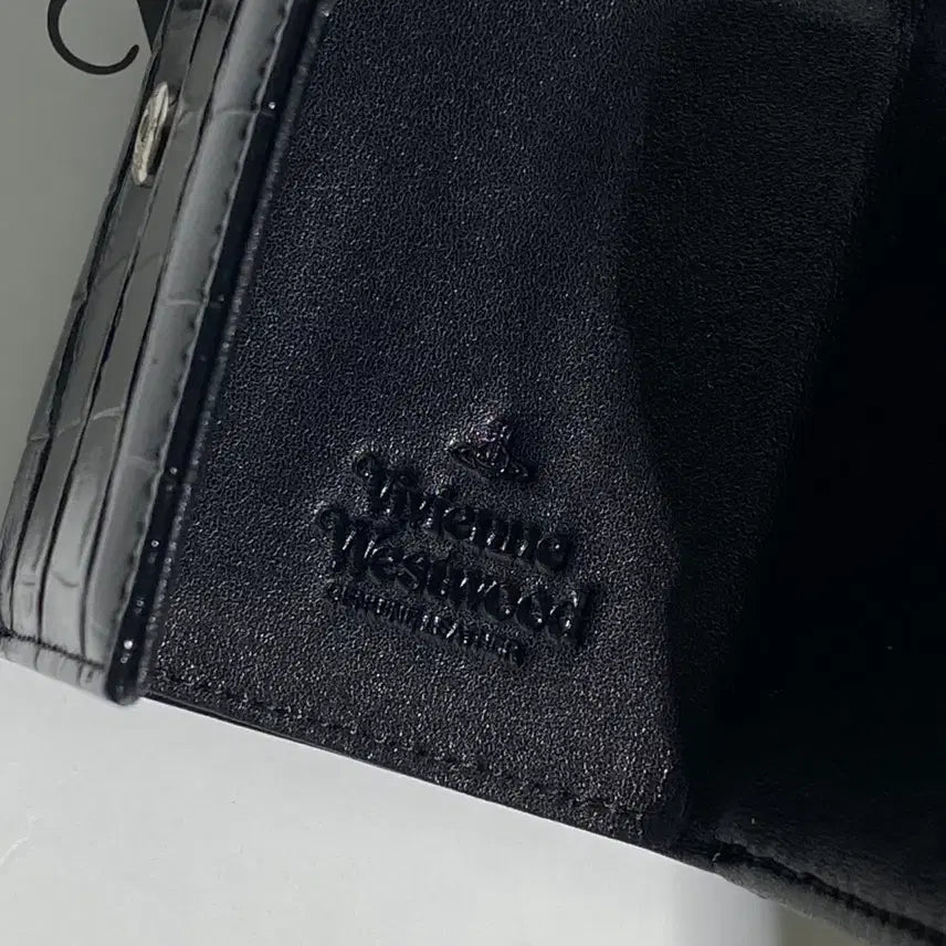 [BUNJANG] Vivienne Westwood Crocodile Leather Wallet / 비비안웨스트우드 지갑 블랙  악어가죽  은장