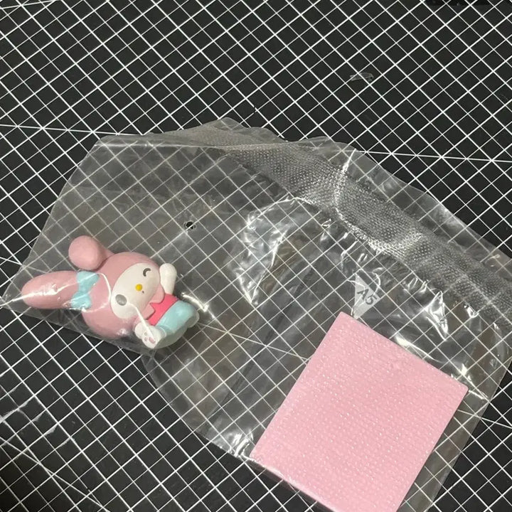 [BUNJANG] Sanrio My Melody Yoga Gacha Figure (Sealed) / 산리오 마이멜로디 마멜 요가 피규어 가챠