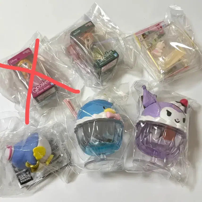 [BUNJANG] Sanrio Q Posket Sleeping Beauty &amp; Anna, Sylvanian Families Mini Figures / 일본 가챠 산리오 큐포스켓 실바니안 공주