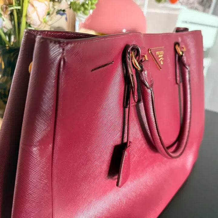 [BUNJANG] Prada Saffiano Leather Tote Bag / 프라다 사피아노 가죽 토트백 버건디 정품