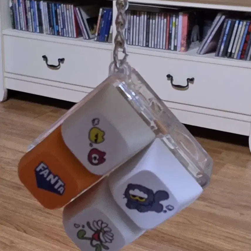 [SOLD OUT] 지드래곤 조아 캐릭터 큐브 키링 새상품