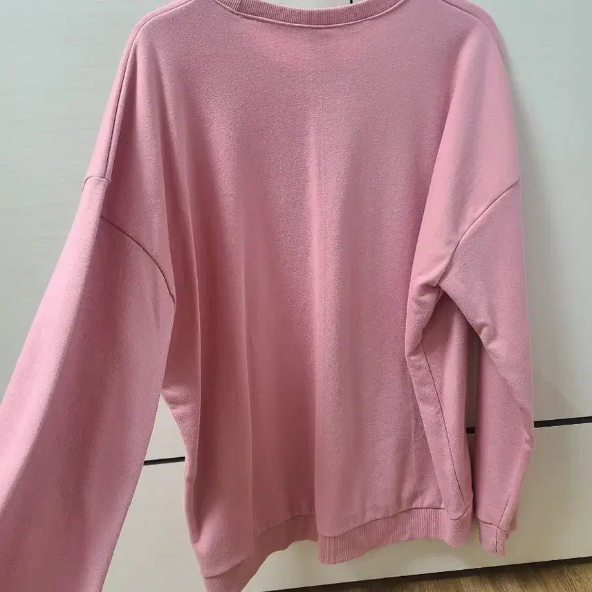 [BUNJANG] Avely Basic Crewneck Sweatshirt / 에이블리 무지 맨투맨 1번착용