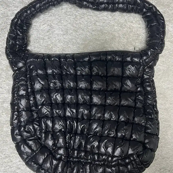 [BUNJANG] Add Black Quilted Padded Bag / add 에드 블랙 퀼팅 패딩백
