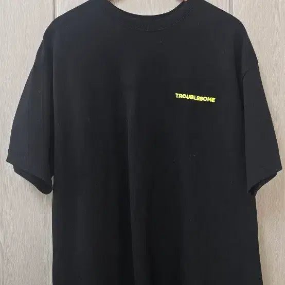 [SOLD OUT] Troublesome 블랙 반팔 티셔츠 Free(큰사이즈)