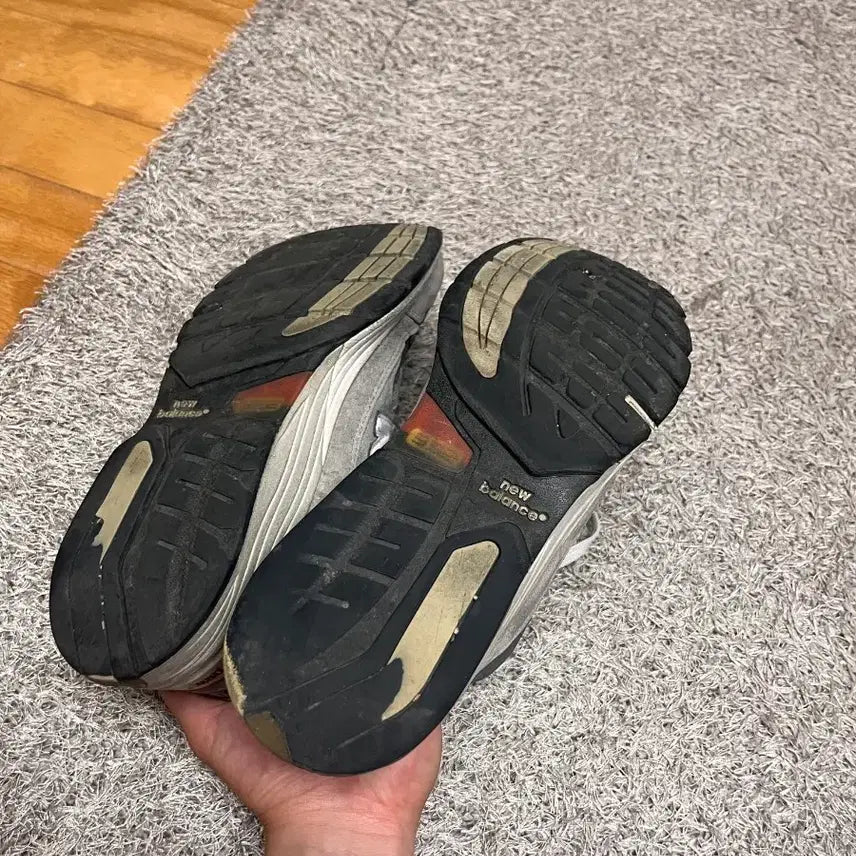 [BUNJANG] New Balance 992 275 Sneakers / 뉴발란스 992 275