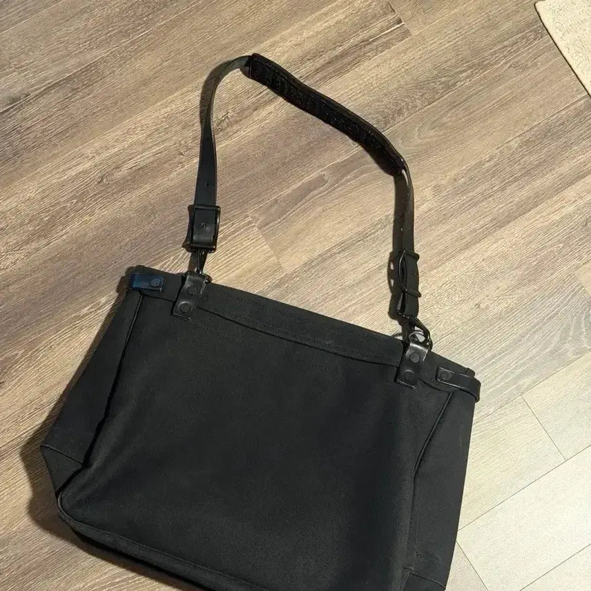 [BUNJANG] B JIRUSHI YOSHIDA Porter Postman Bag / B JIRUSHI YOSHIDA 포터 포스트맨백 우편가방
