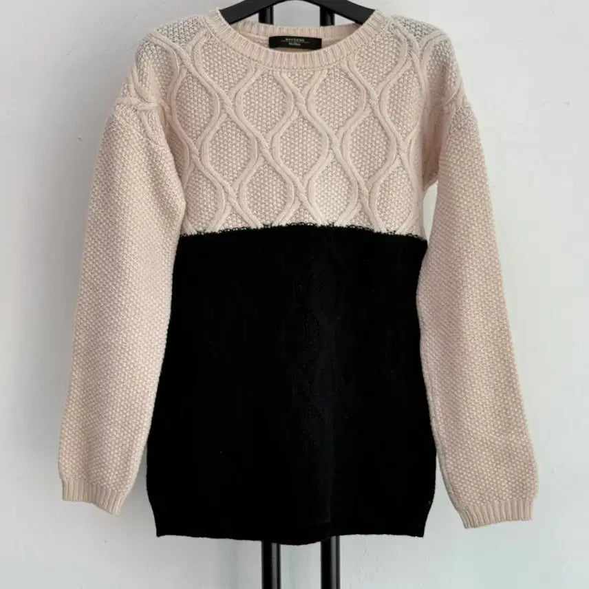[BUNJANG] Max Mara Weekend Lana Virgin Wool 100% Colorblock Knit Sweater / 정품 막스마라 위켄드  MaxMara 라나버진울 100% 배색 니트