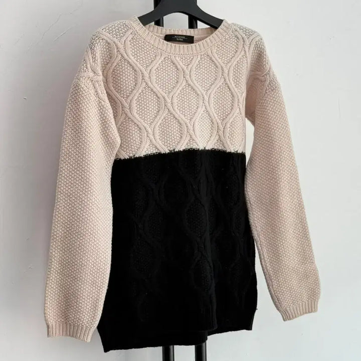 [BUNJANG] Max Mara Weekend Lana Virgin Wool 100% Colorblock Knit Sweater / 정품 막스마라 위켄드  MaxMara 라나버진울 100% 배색 니트