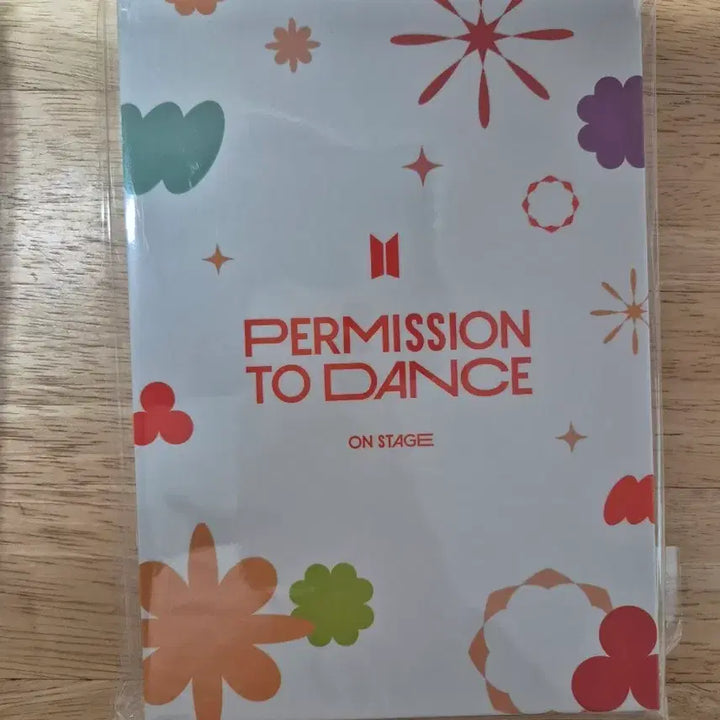 [BUNJANG] BTS Permission to Dance Postcard Book (Sealed) / (미개봉)BTS 퍼투댄 퍼온스 퍼미션투댄스 엽서북