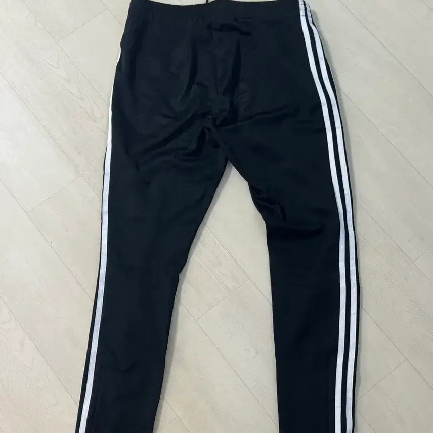 [BUNJANG] Adidas Three-Stripe Training Pants Black / 아디다스 삼선 트레이닝 바지 블랙