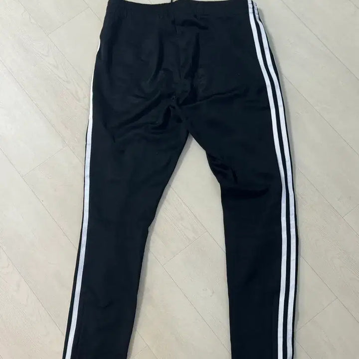 [BUNJANG] Adidas Three-Stripe Training Pants Black / 아디다스 삼선 트레이닝 바지 블랙