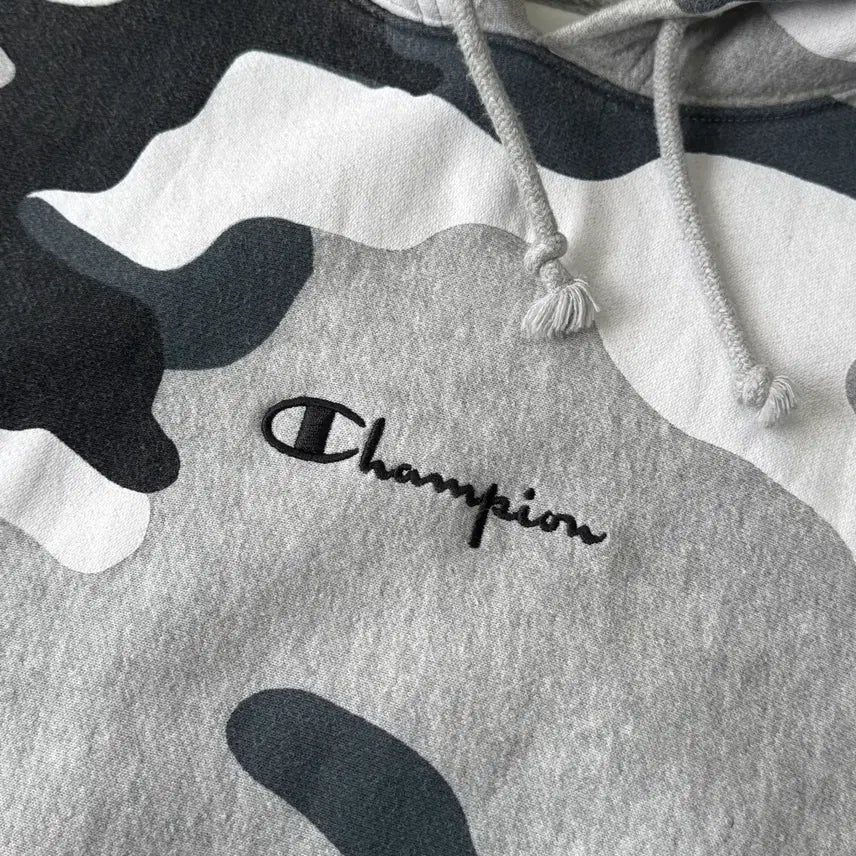 [BUNJANG] Champion Reverse Weave Camo Embroidered Hoodie L / 챔피온 리버스위브 카모 자수 후드 L