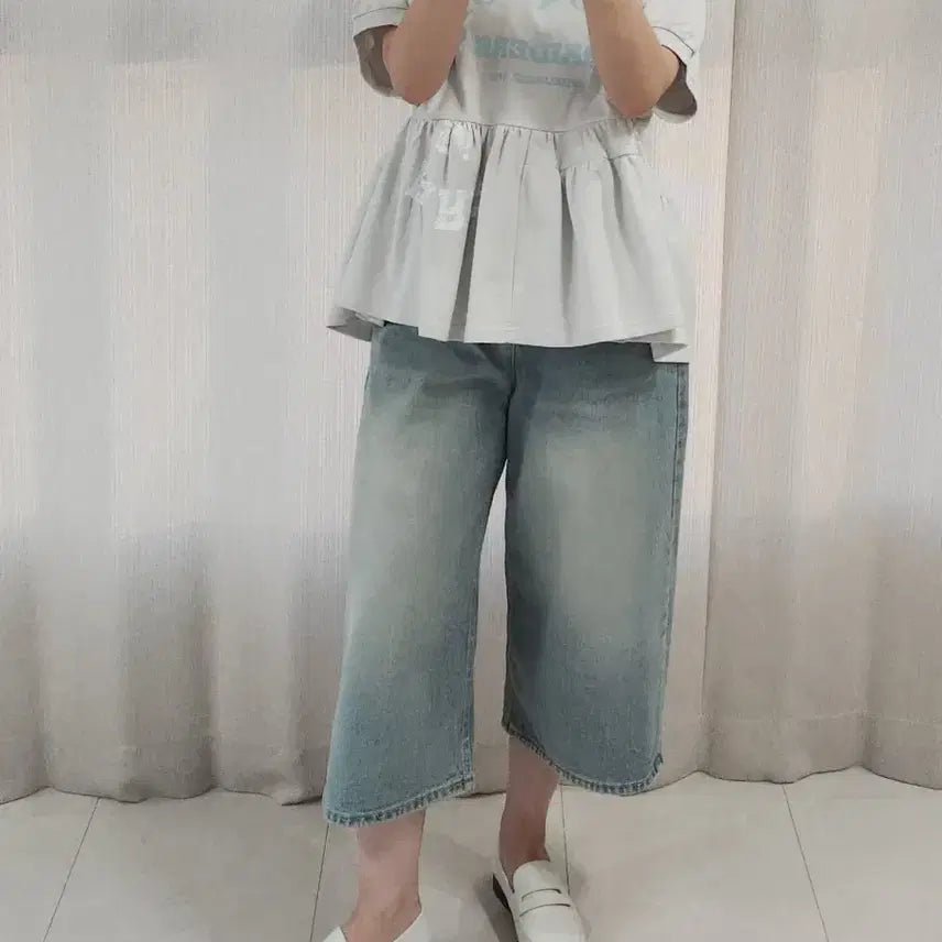 [BUNJANG] Light Wash 8-Length Wide Denim Cropped Pants / 8부 연청 와이드 데님 / 버뮤다 청반바지 봄 여름 크롭 팬츠 와이드