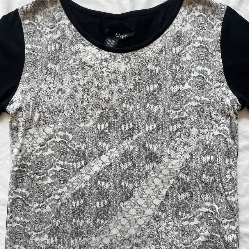 [BUNJANG] LIMI feu Lace Paisley Graphic T-Shirt / 요지 야마모토 리미 푸 레이스 페이즐리 그래픽 반팔 티셔츠