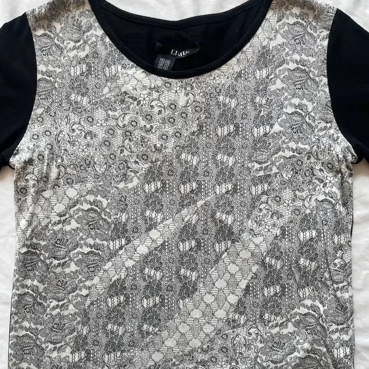 [BUNJANG] LIMI feu Lace Paisley Graphic T-Shirt / 요지 야마모토 리미 푸 레이스 페이즐리 그래픽 반팔 티셔츠