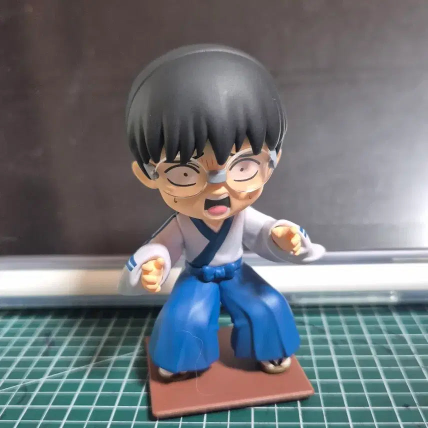 [BUNJANG] Pop Mart Shinpachi Figure / [은혼]팝마트 피규어 신파치 판매합니다.