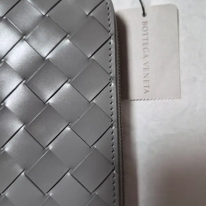 [BUNJANG] Bottega Veneta Woven Zipper Long Wallet / 미사용)보테가베네타 우븐 지퍼 장지갑 그레이