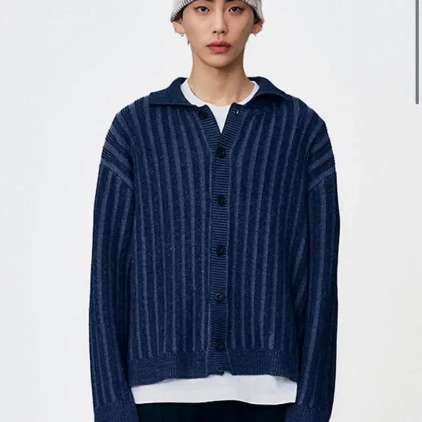 [BUNJANG] Lagrange Striped Knit Cardigan Navy M Size / 라그랑지 스트라이프 니트 가디건 네이비 M사이즈