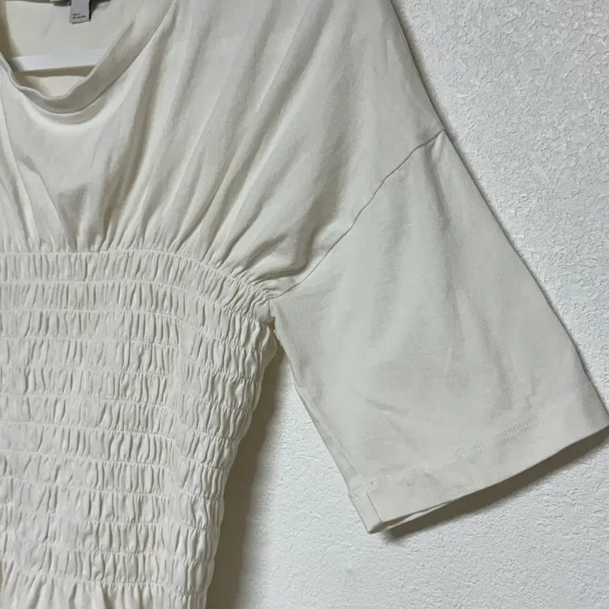 [BUNJANG] COS Short Sleeve T-Shirt Size S / 코스 반팔티 S