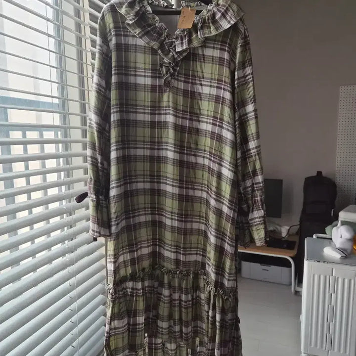 [BUNJANG] Frill Check Long One-Piece Dress / 택채 새제품) 무드있는 감성 체크 프릴 홈웨어 원피스