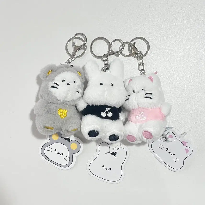[BUNJANG] 150 Studio Fluffy Bunny Cat Plushie Keychain Set / 150 스튜디오 플러피 토끼 고양이 인형 키링 세트