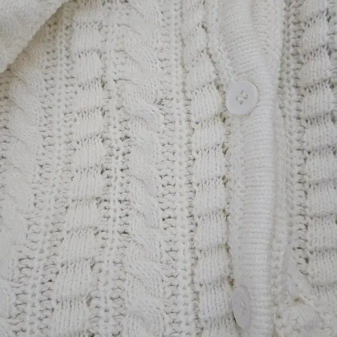 [BUNJANG] Plastic Island Ivory Cable Knit Cardigan / 플라스틱 아일랜드 아이보리 니트