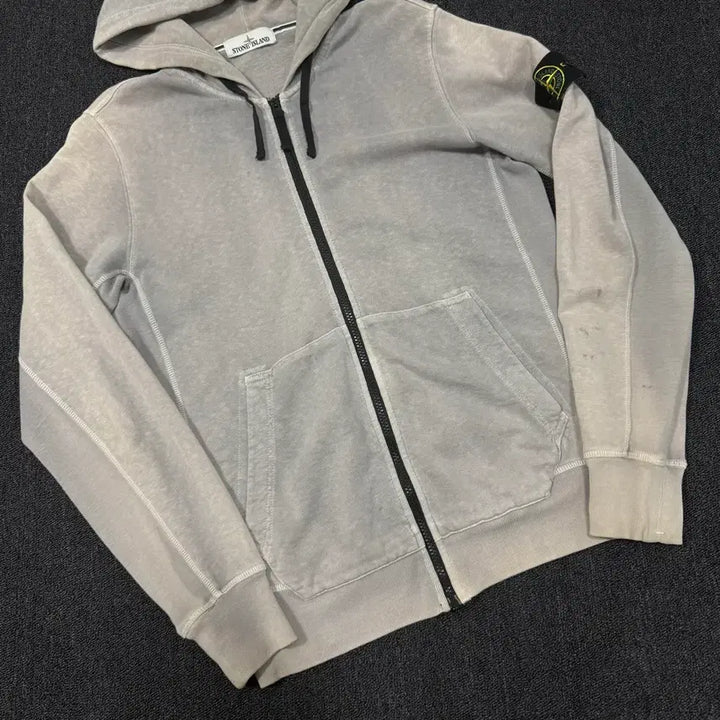 [BUNJANG] Stone Island Hooded Zip-Up / 스톤아일랜드 후드 집업