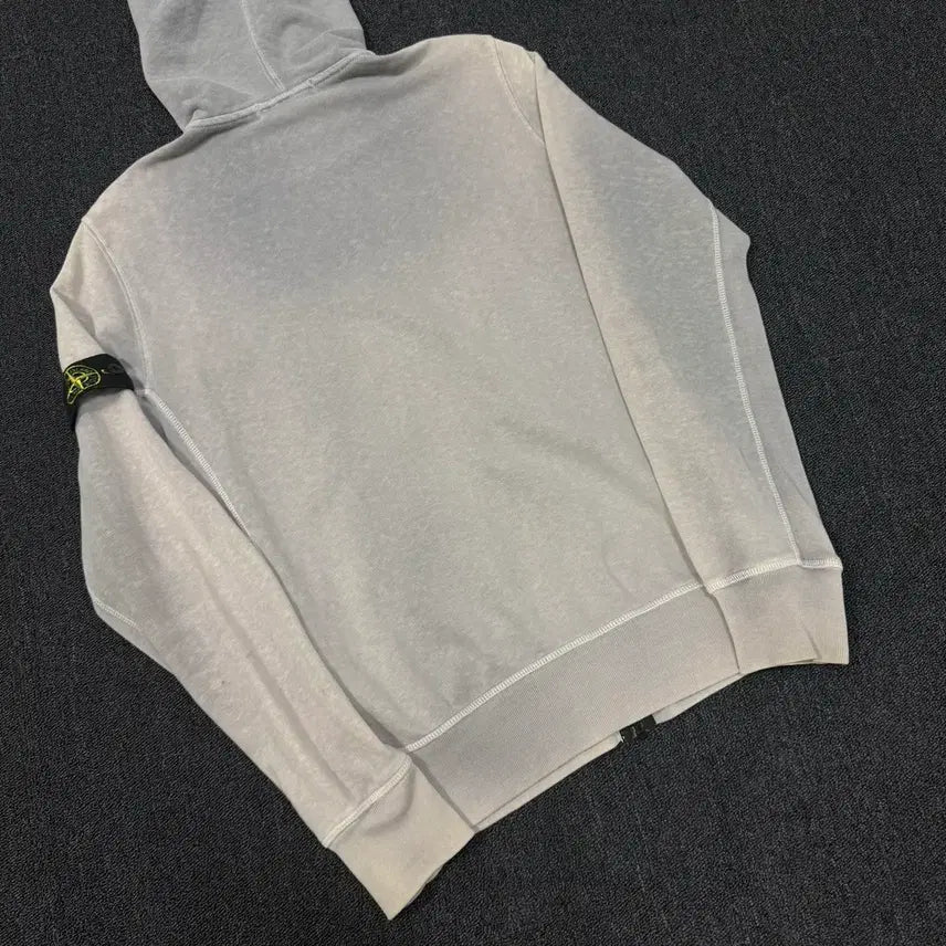 [BUNJANG] Stone Island Hooded Zip-Up / 스톤아일랜드 후드 집업