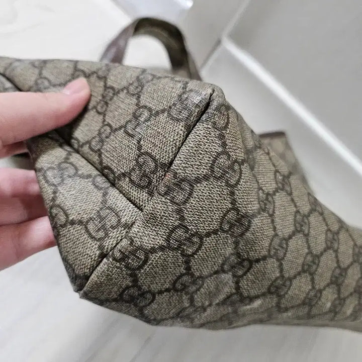 [BUNJANG] Gucci GG Logo Leather Trimmed Pattern Shopper Bag / 급처) 구찌 GG로고 레더 트리밍 패턴 쇼퍼백 (정품 100%)
