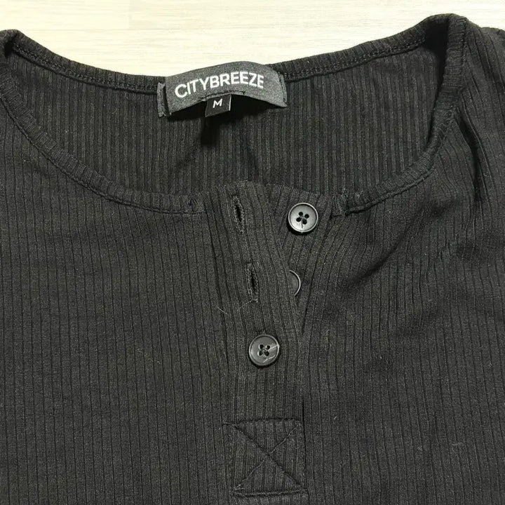 [BUNJANG] Citybreeze Essential Henley Neck Short Sleeve Black M / 시티브리즈 에센셜 헨리넥 반팔 블랙 M