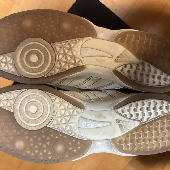 [BUNJANG] Adidas Samba Wales Bonner Beige Green / 아디다스 삼바 웨일즈보너 285 베이지 그린