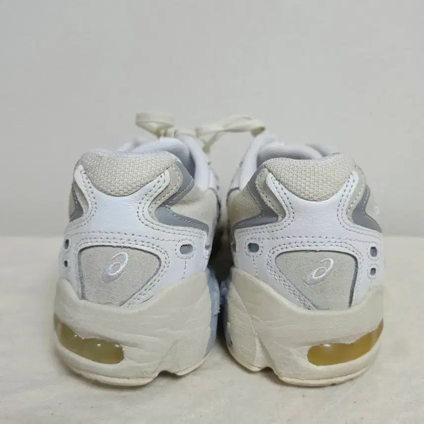 [BUNJANG] Asics Gel Kayano 5 OG Sneakers (Size 265) / 265아식스 젤 카야노5 OG  -740