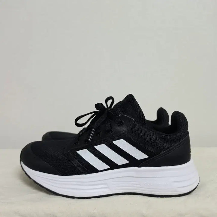 [SOLD OUT] 235아디다스 갤럭시5 런닝화  -745