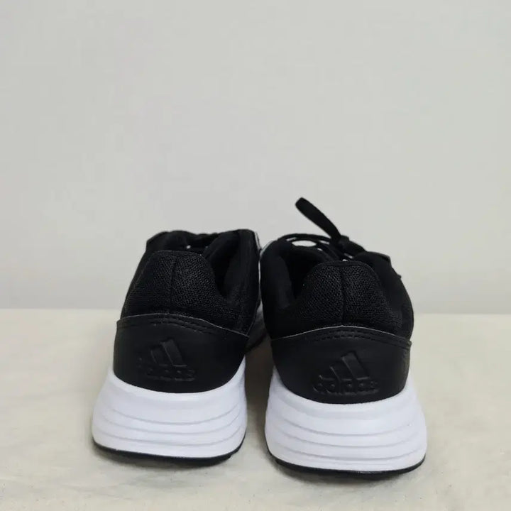 [SOLD OUT] 235아디다스 갤럭시5 런닝화  -745
