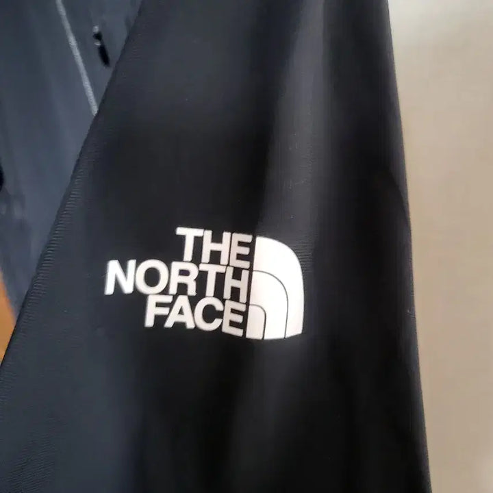 [BUNJANG] The North Face Zip-Up Jacket (100) / 노스페이스 집업자켓(100)