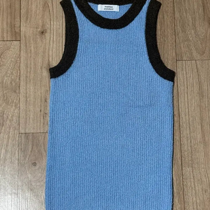 [BUNJANG] Musinsa Standard Women Tank Top / 무신사스탠다드우먼 나시 새상품