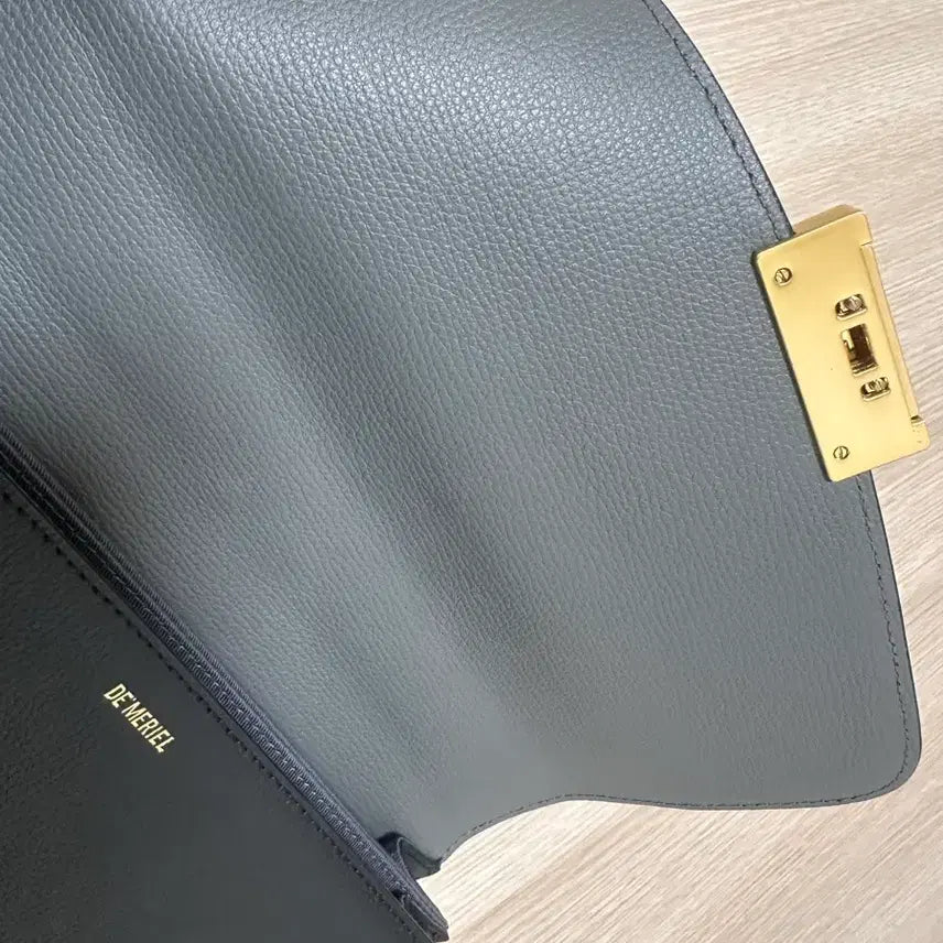 [SOLD OUT] 드메리엘 숄더백