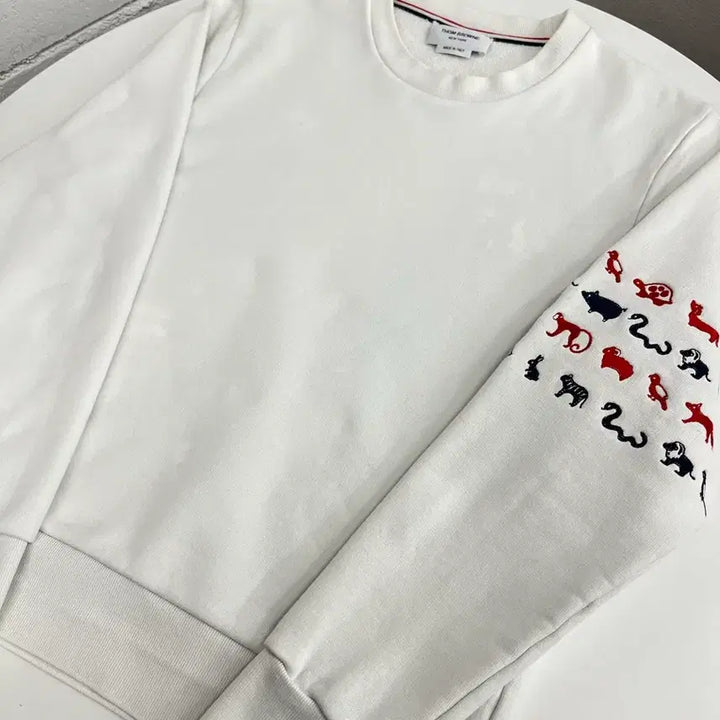 [BUNJANG] Thom Browne Animal Sweatshirt / 톰브라운 애니멀 맨투맨