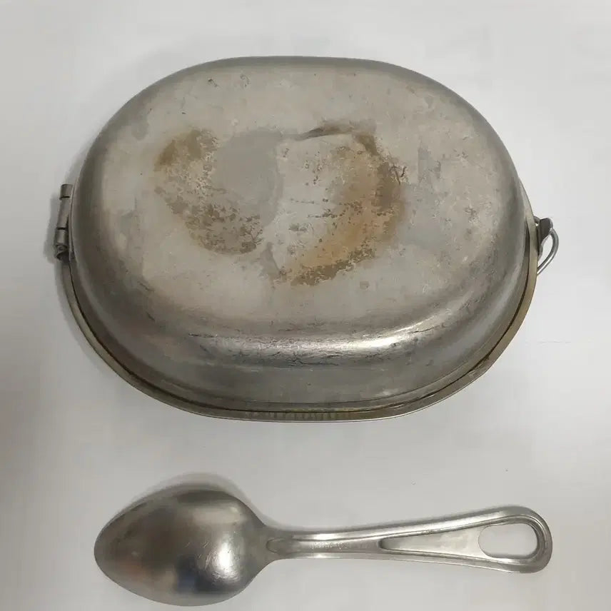 [BUNJANG] 1982 US Army Mess Kit with Spoon / 1982년 야전 US 미군 반합과 수푼