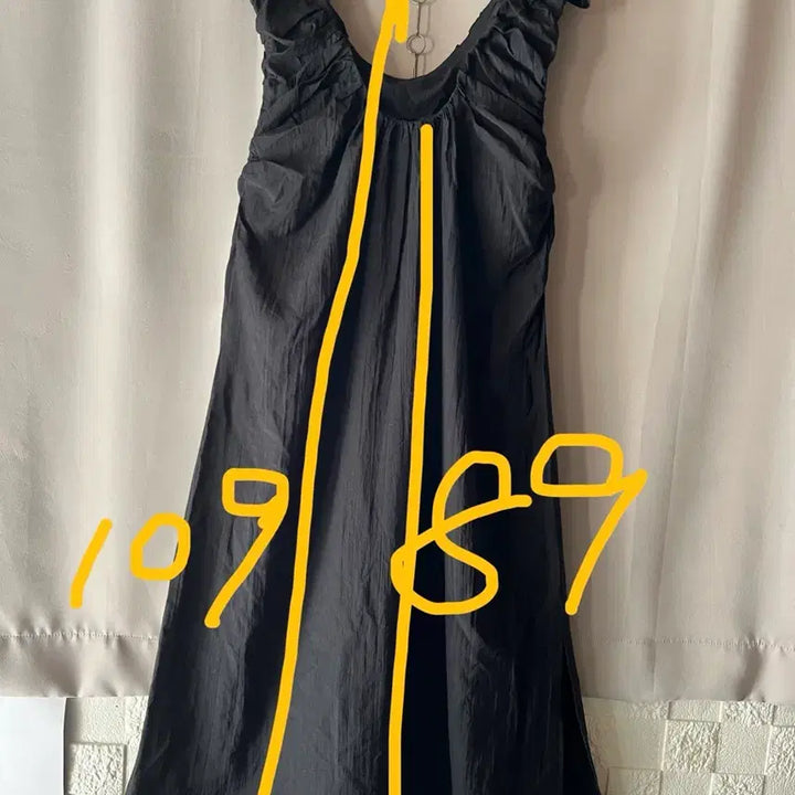 [BUNJANG] Gathered Strap Sleeveless Dress / 셔링 끈 나시 원피스 *새상품*
