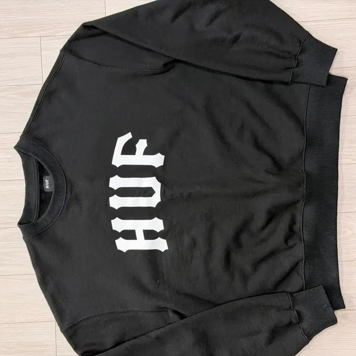 [BUNJANG] HUF Logo Crewneck Black / HUF(허프) 로고 맨투맨 블랙