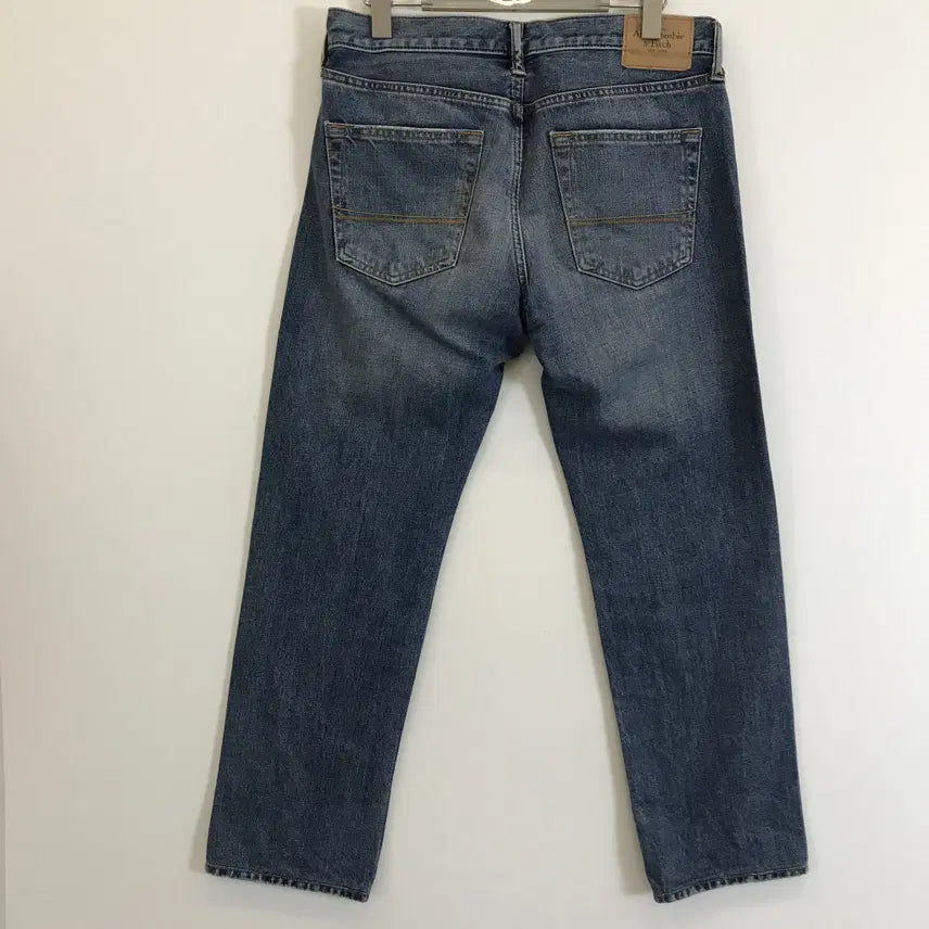 [BUNJANG] Abercrombie &amp; Fitch Classic Straight Jeans / 아베크롬비 USA 클래식스트레이트 청바지 [31x30]