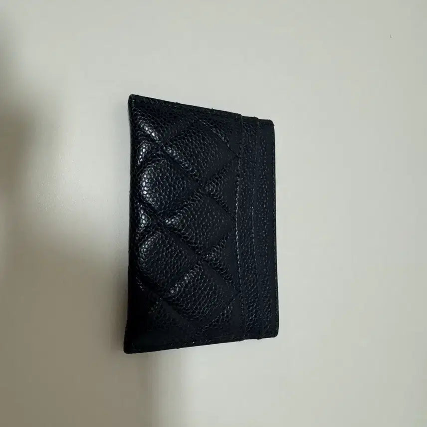 [BUNJANG] Chanel Classic Card Holder Grainy Calfskin Black / 샤넬 클래식 카드 홀더 그레인드 카프스킨 &amp; 실버 메탈 블랙