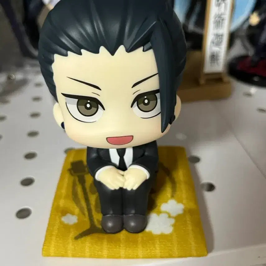 [BUNJANG] Gojo Satoru Look Up Figure / 게토 스구루 룩업 피규어